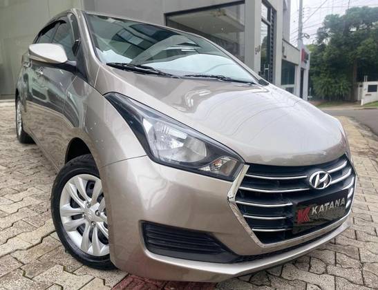 HYUNDAI HB20S 1.6 COMFORT PLUS 16V FLEX 4P AUTOMÁTICO